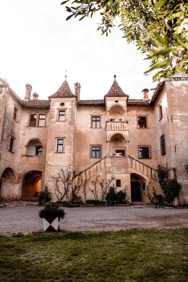 Ansitz Zinnenberg Appiano Sulla Strada Del Vino Exterior foto